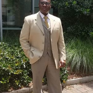 Meet your Posher, Eddie